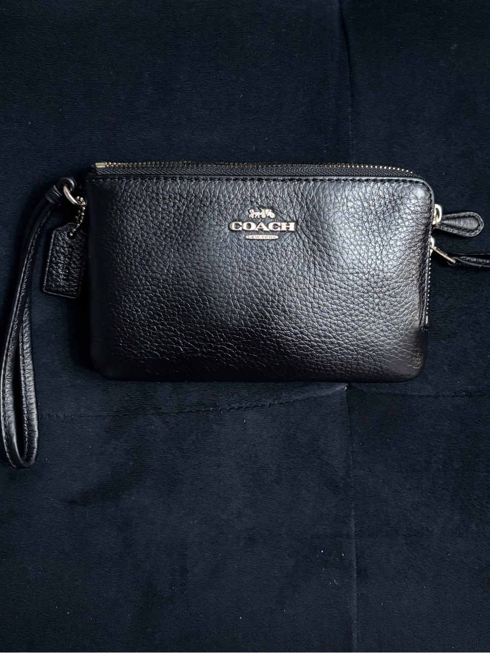 COACH Black Pebbled Leather Double Zip pocket Wristlet Clutch with Gold Logo